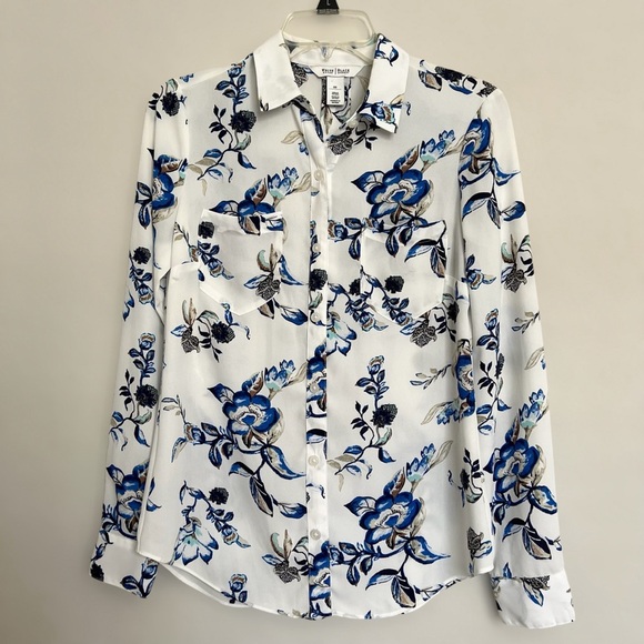 White House Black Market Floral Button Up Blouse Size XXS Pockets Long Sleeve - Picture 1 of 8